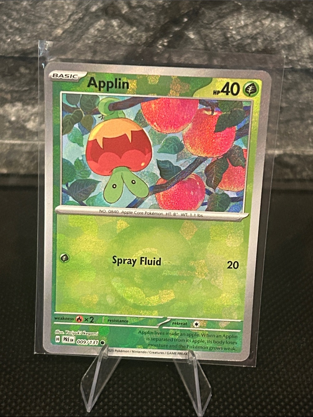 Pokemon Applin‎ Pokeball 009/131 Holo from Prismatic Evolutions M/NM